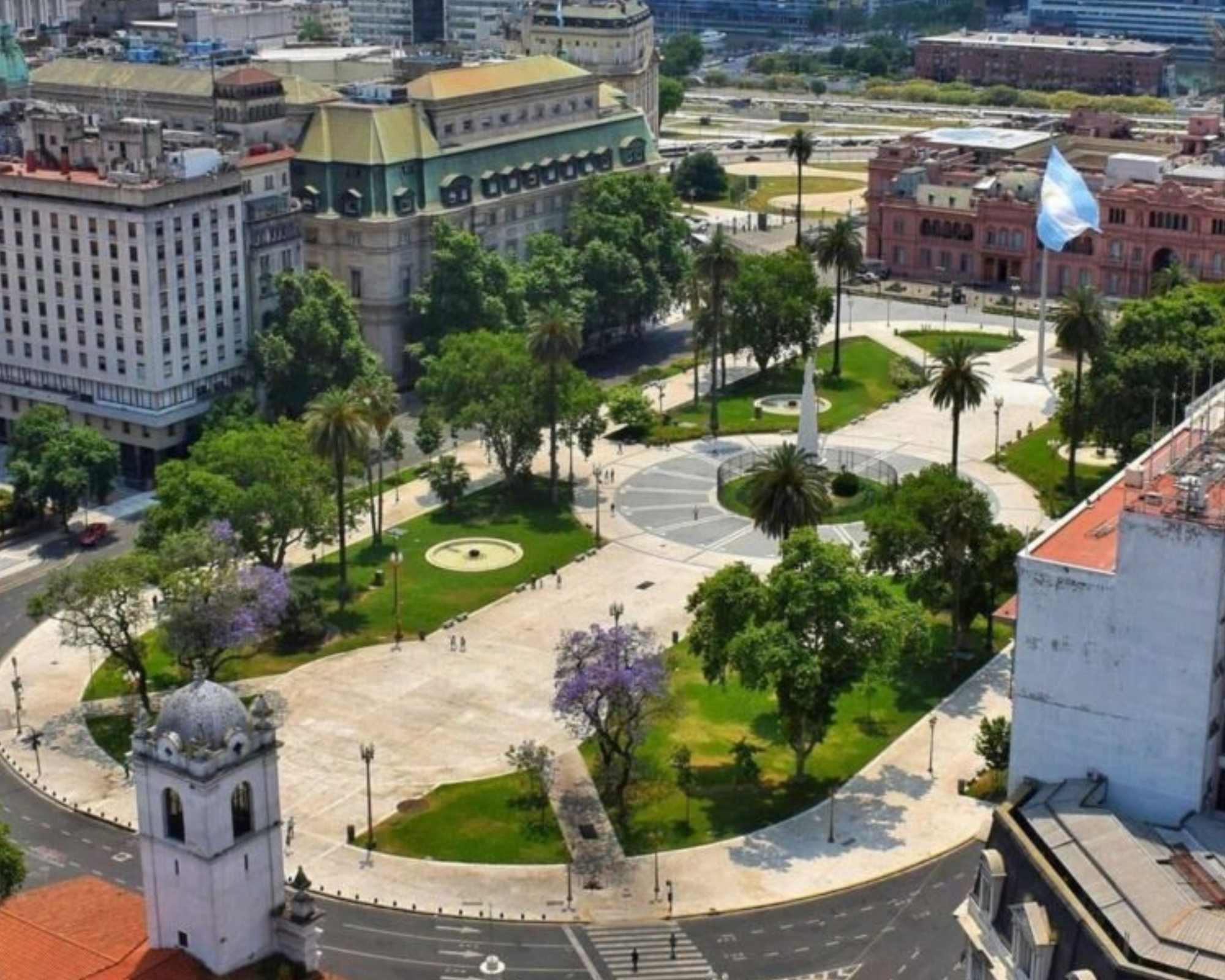 Plaza De Mayo