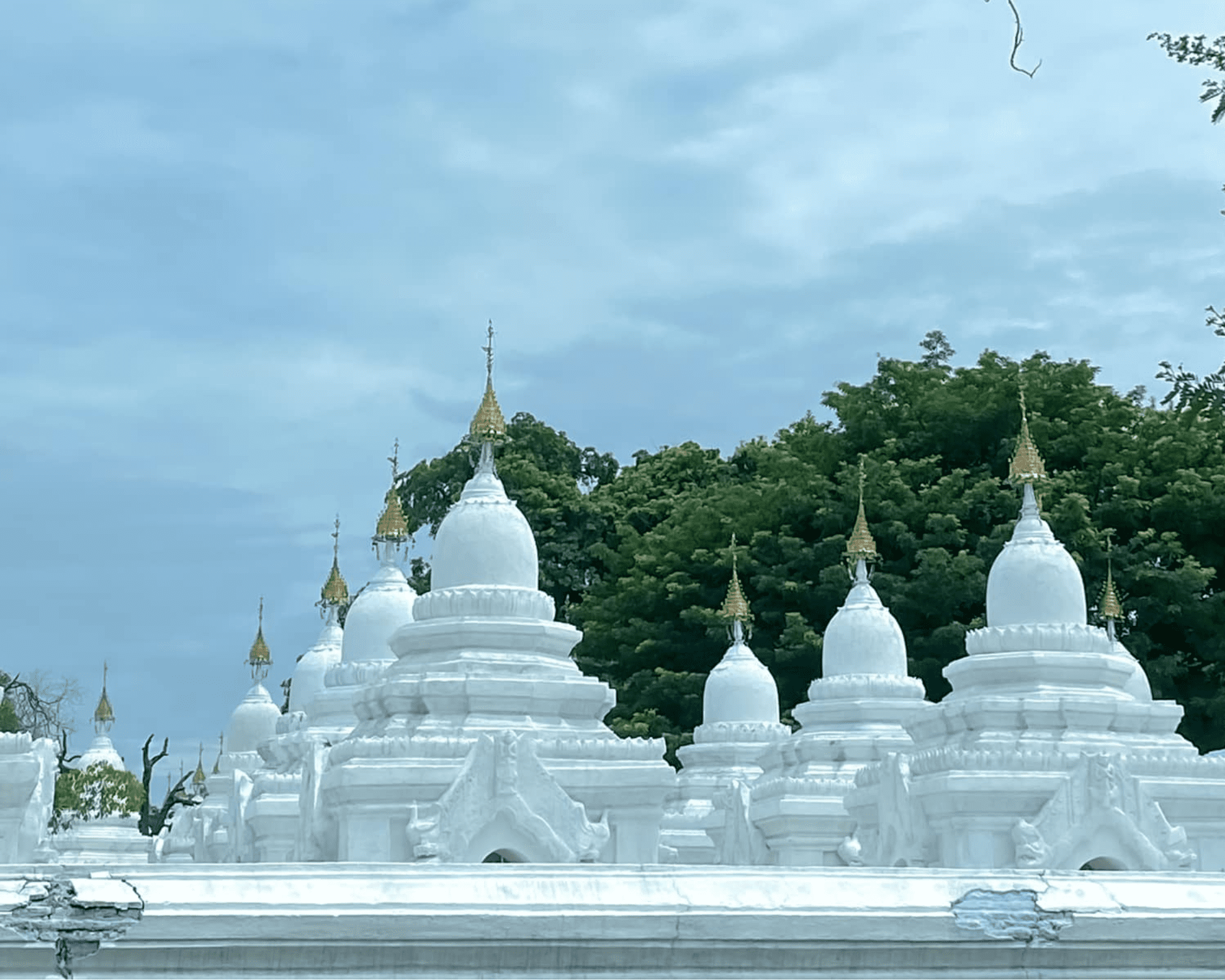 Kuthodaw Pagoda