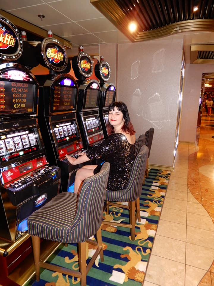 Beware of betting machines, roulette, lottery and mechanical games