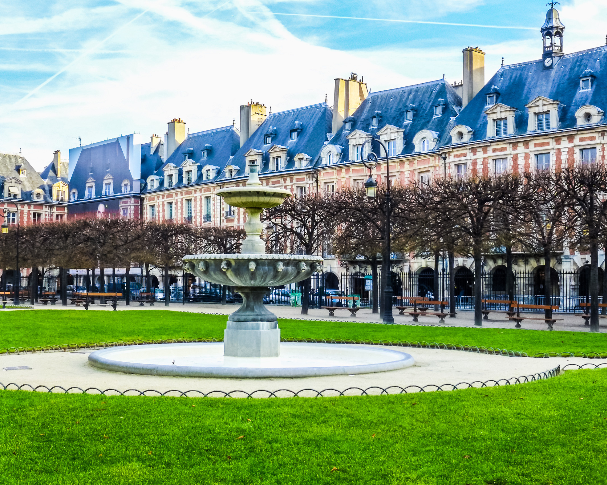 Place des Vosges Paris