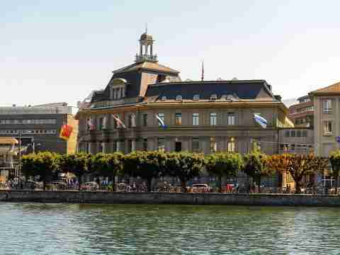 18 Things to do in Lucerne and Lungern-travel guide,hotels Swiss Museum of Transport Luzern Switzerland