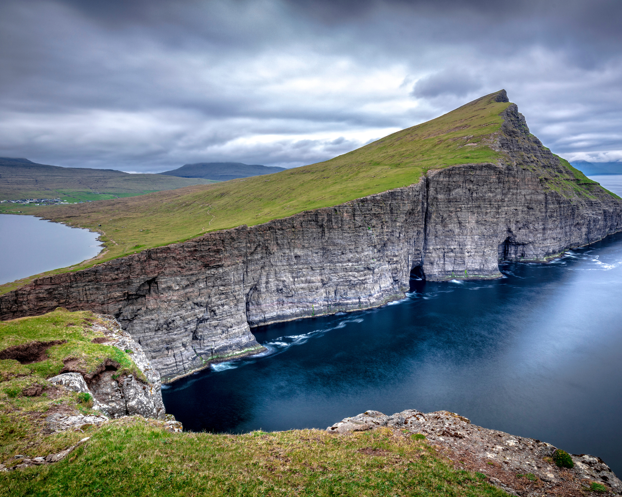 Sørvágsvatn Faroe Islands