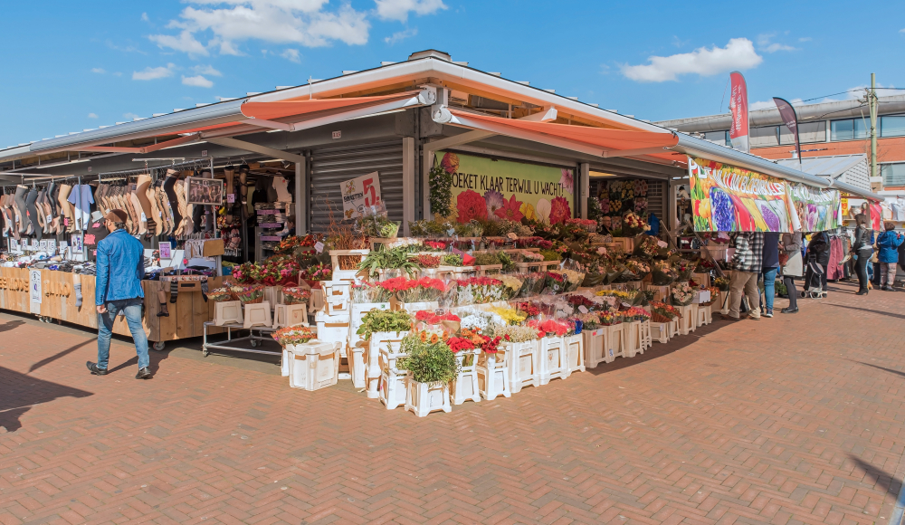 The Hague Market